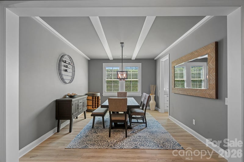 9896 Manor View Dr, Concord, NC 28027