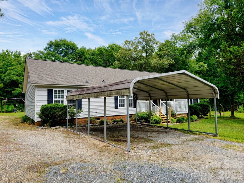 4942 Reid Rd, Edgemoor, SC 29712