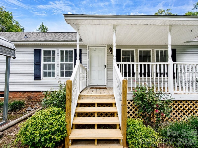 4942 Reid Rd, Edgemoor, SC 29712