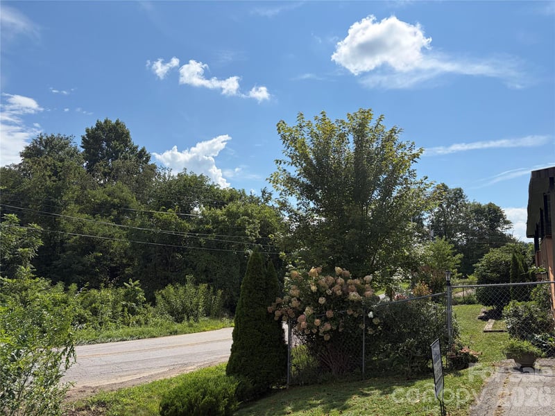 256A Bruce Rd, Mars Hill, NC 28754