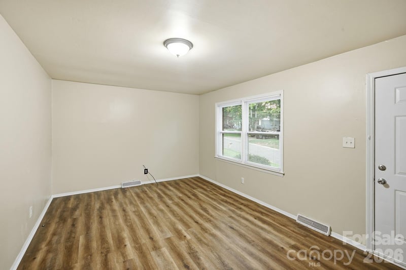 6805 Deanwood Pl, Charlotte, NC 28217