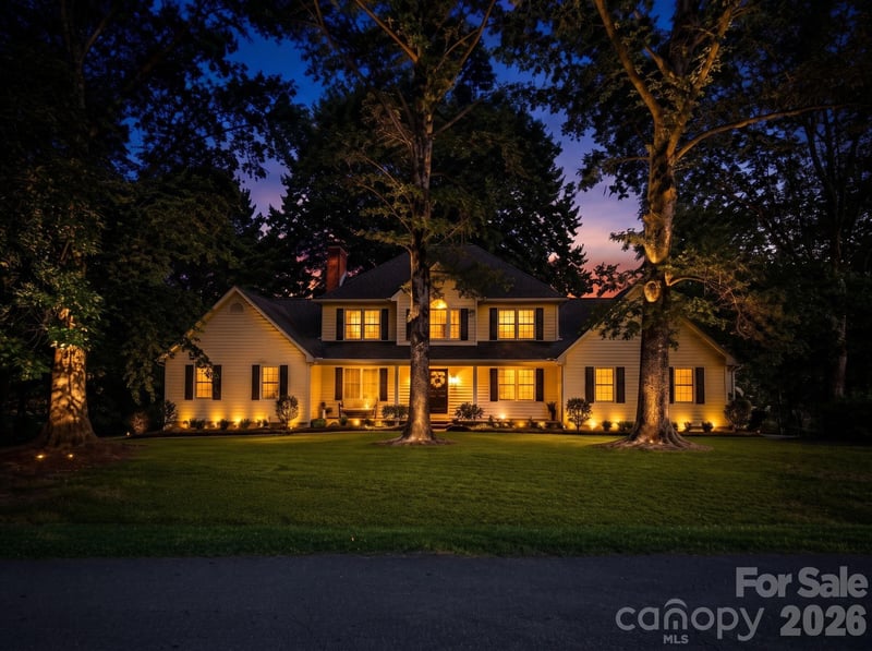 103 Chateau Dr, Gastonia, NC 28056
