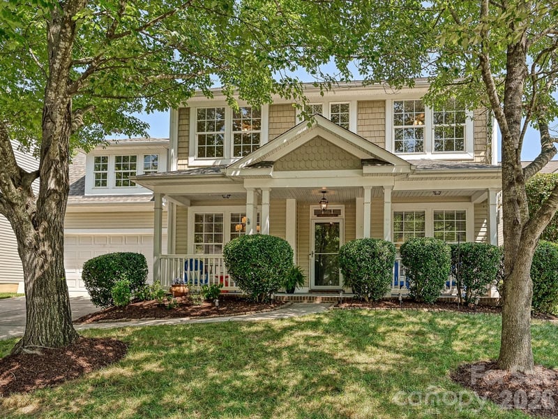 1173 Stonedown Ln, Matthews, NC 28104
