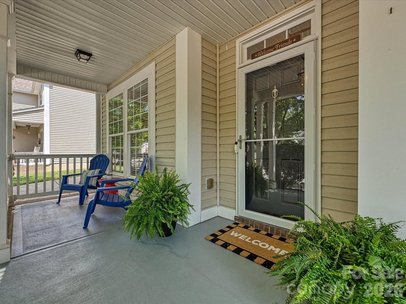 1173 Stonedown Ln, Matthews, NC 28104