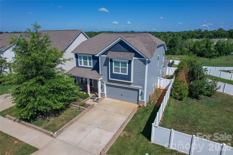 109 Americana Dr, Mooresville, NC 28115
