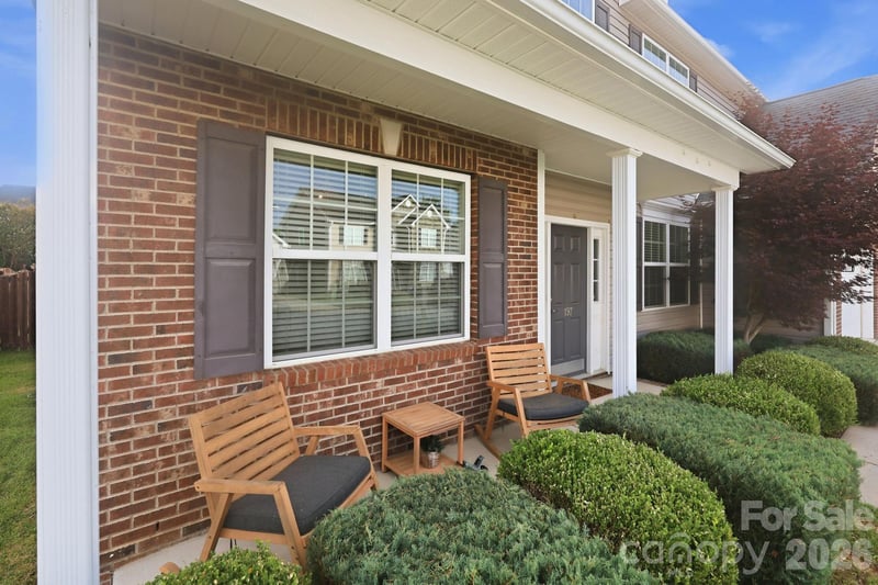 197 Roanoke Rd, Fletcher, NC 28732