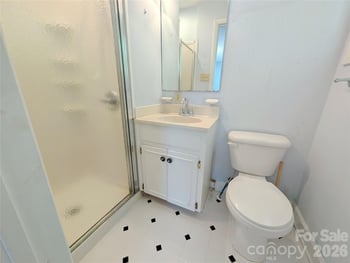 2 Lynwood Cir, York, SC 29745