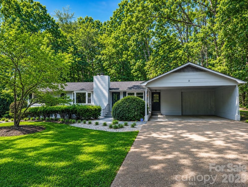 2 Lynwood Cir, York, SC 29745