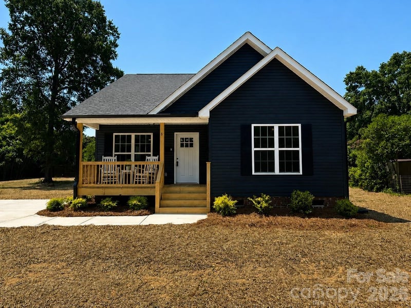 6 Wray St, York, SC 29745