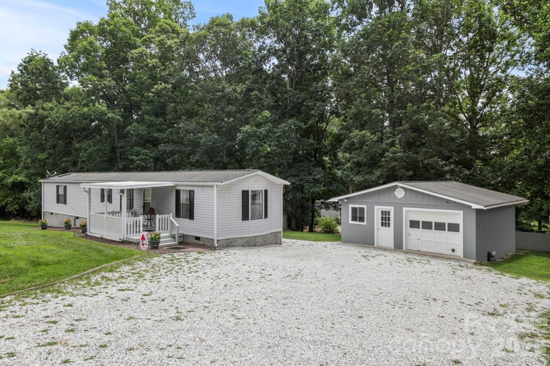 229 Concord Rd, Asheville, NC 28803