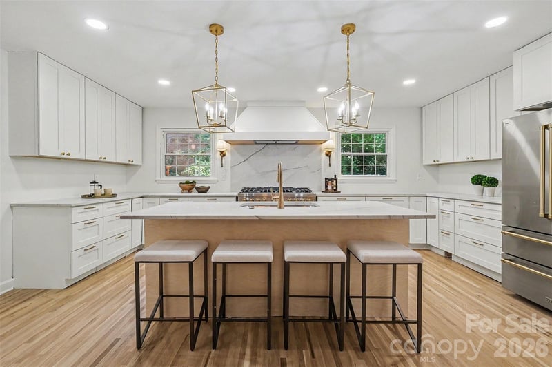 3323 Champaign St, Charlotte, NC 28210