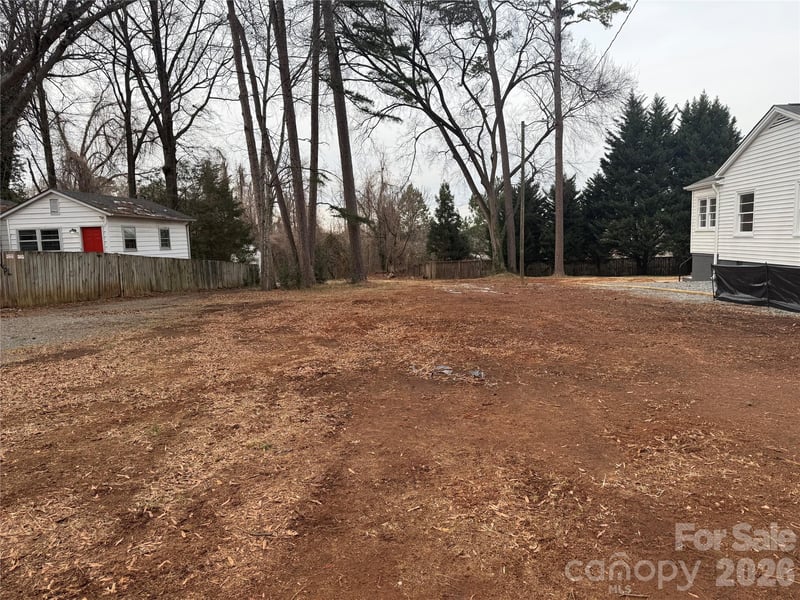 733 Fugate Ave, Charlotte, NC 28205