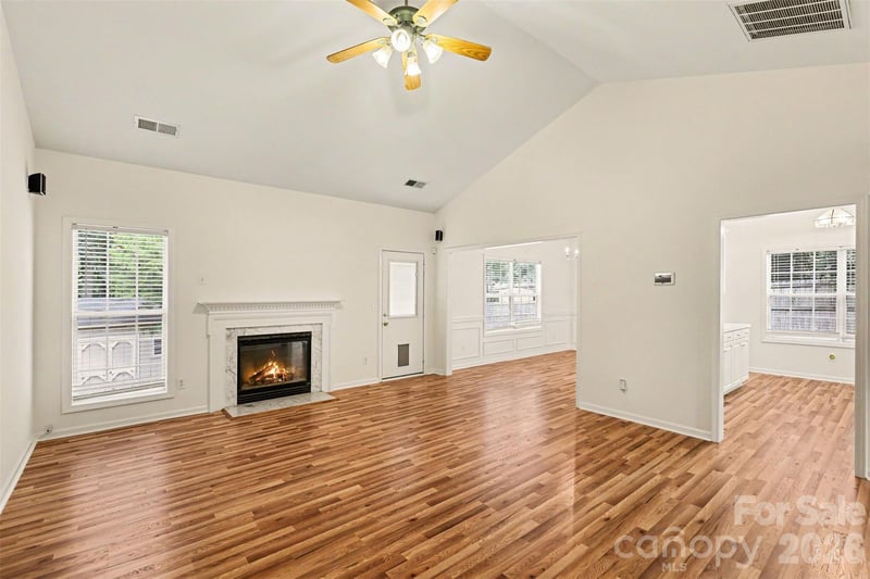 2922 Tallard Ln, Charlotte, NC 28270