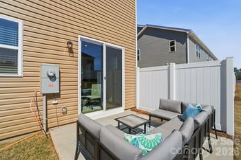 5402 Wyes Oak Ln, Charlotte, NC 28269