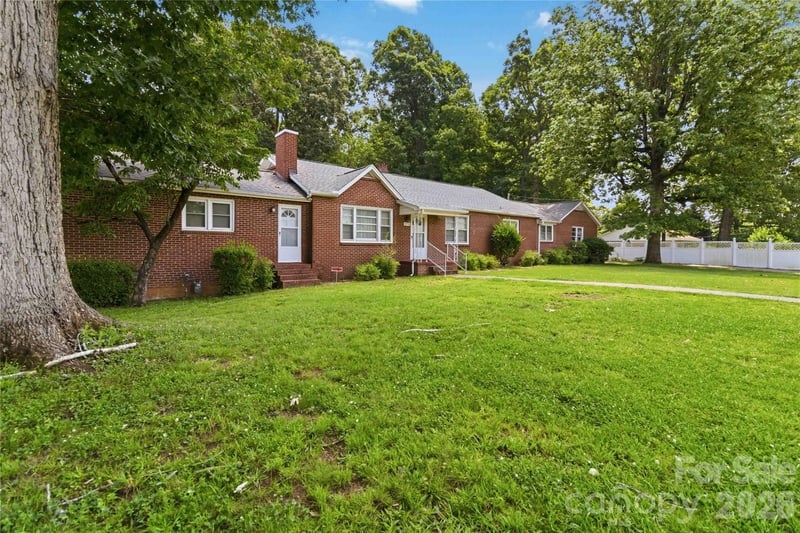 3836 York St, Sharon, SC 29742