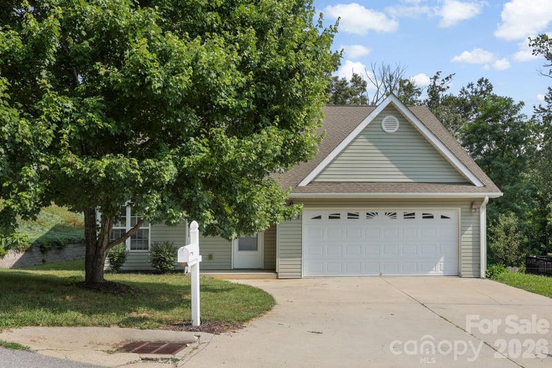50 Ridgeland Ln, Asheville, NC 28805