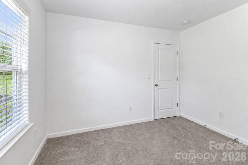 135 Mossy Pond Rd, Statesville, NC 28677