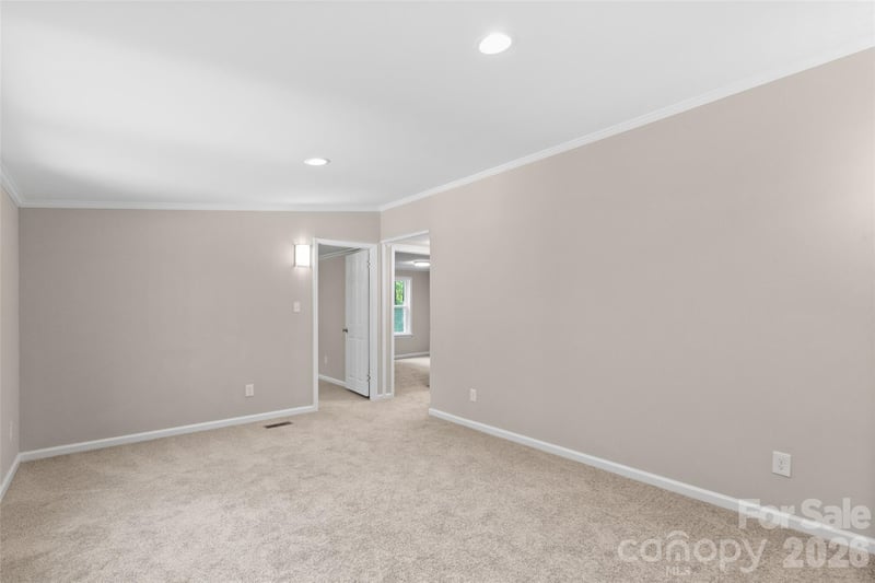 1882 Williams Cir, Lancaster, SC 29720