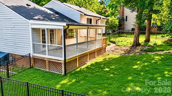 10129 Eagle Ct, Charlotte, NC 28277