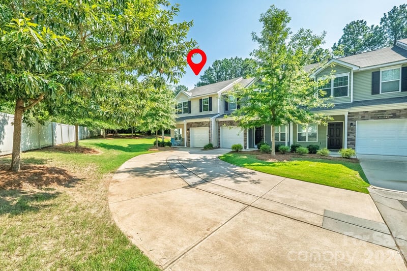 13505 Browhill Ln, Charlotte, NC 28278