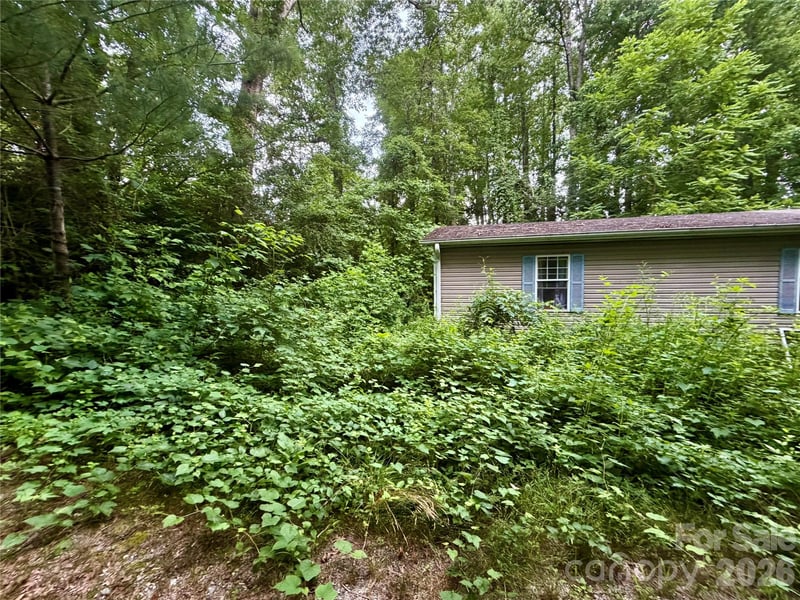 549 Caribou Rd, Asheville, NC 28803