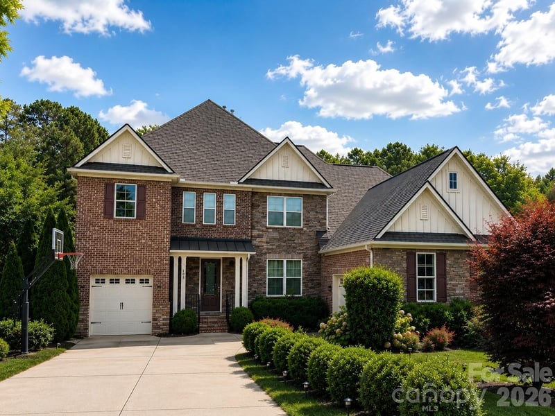 105 Highclere Dr, Waxhaw, NC 28173