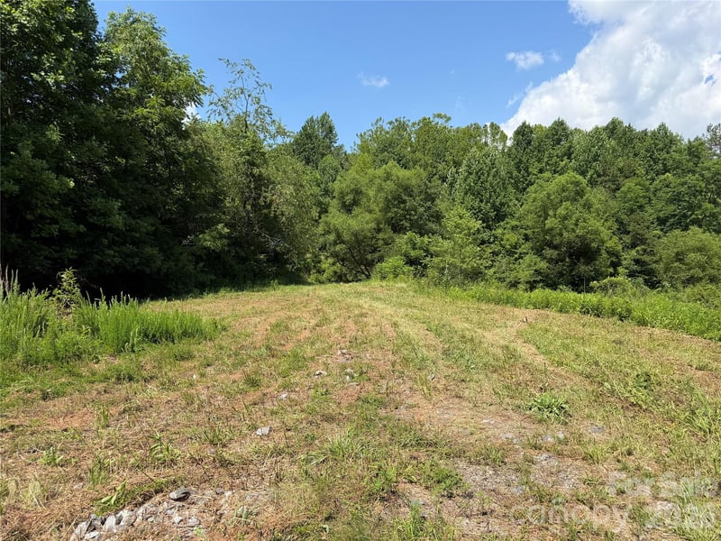 424 Iron Duff Rd, Waynesville, NC 28785
