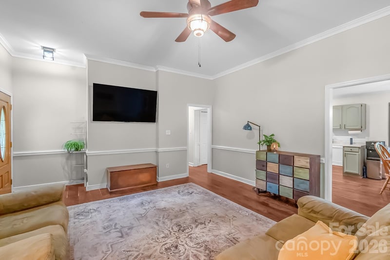 3623 Wonderland Dr, Matthews, NC 28104