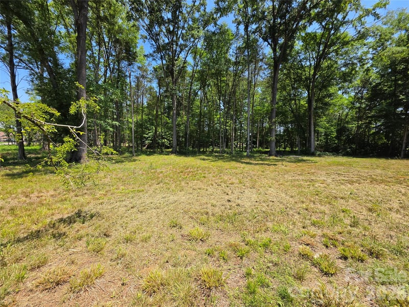 8321 Rocky River Rd, Harrisburg, NC 28075