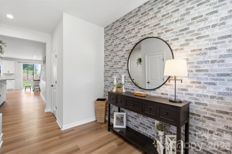 2037 Howell Creek Way, Charlotte, NC 28215