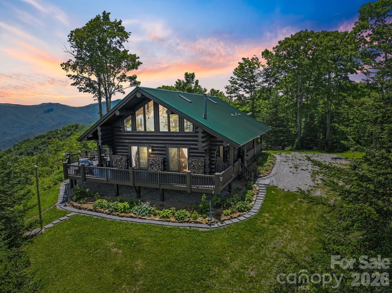 300 Licklog Mountain Trl #68-72, Burnsville, NC 28714