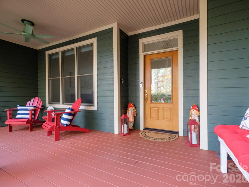 44 Gasga Ct, Brevard, NC 28712