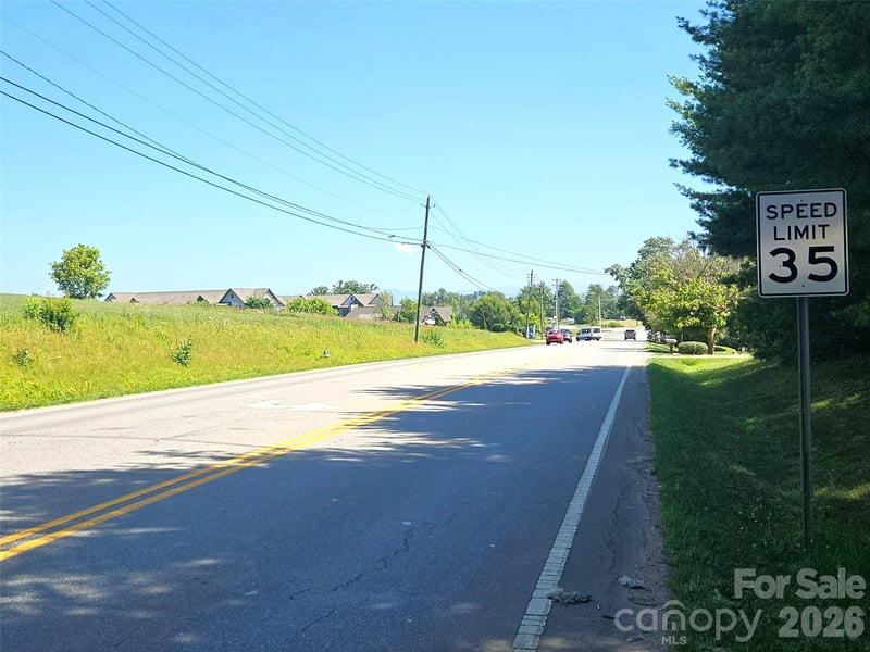 9999 Monticello Rd, Weaverville, NC 28787