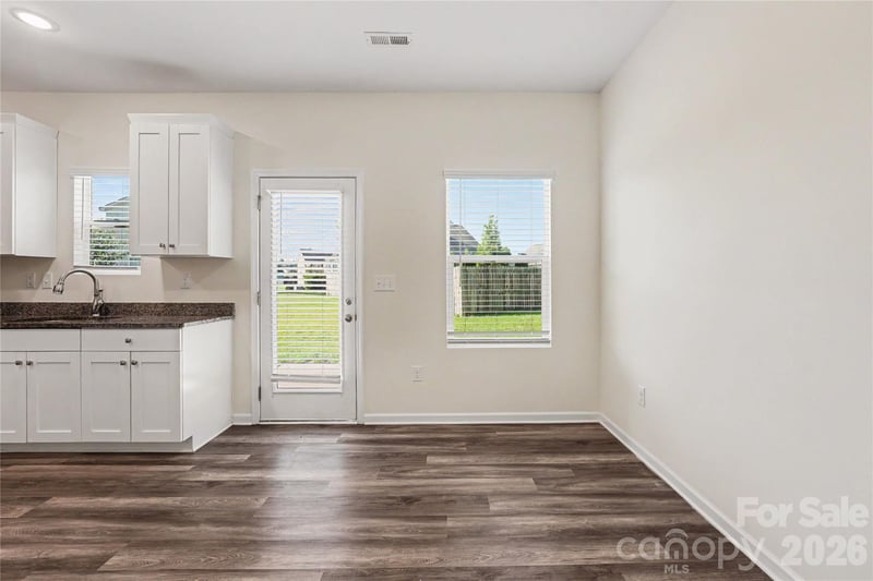 213 Wolf Creek Ln, Statesville, NC 28625