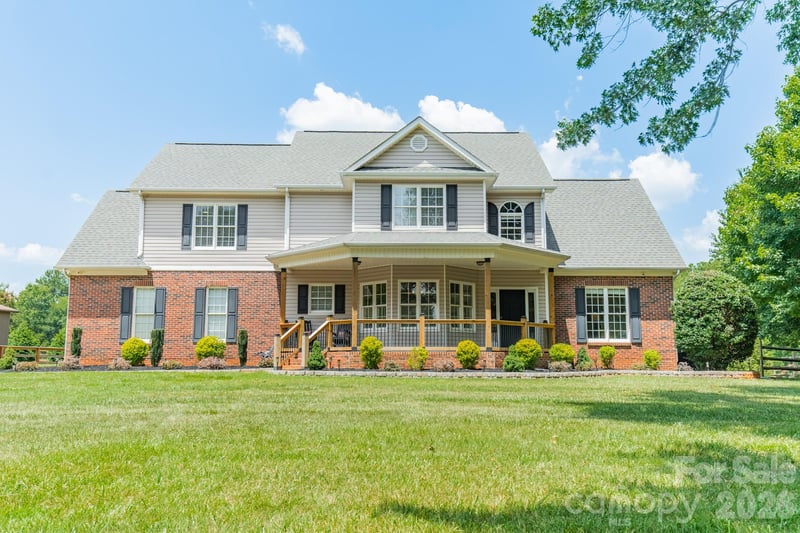 151 Turnberry Ln, Mooresville, NC 28117