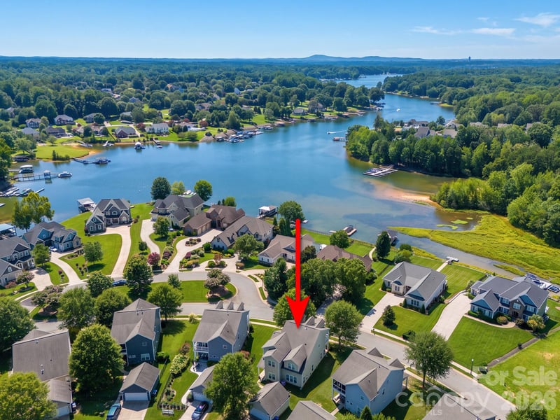 331 Montibello Dr, Mooresville, NC 28117