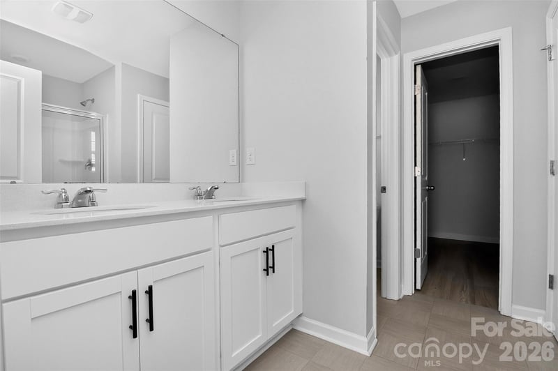 9203 Mackinaw Dr, Gastonia, NC 28056