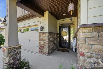 1204 Curling Creek Dr, Indian Trail, NC 28079