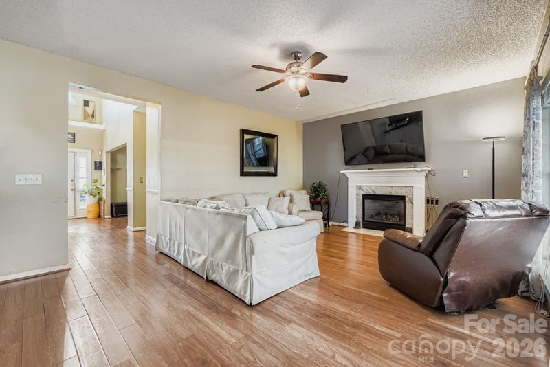 10303 Baskerville Ave #103, Charlotte, NC 28269