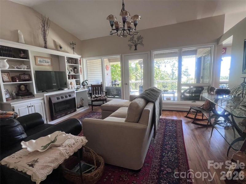 1355 Moonshine Mountain Rd #32, Burnsville, NC 28714