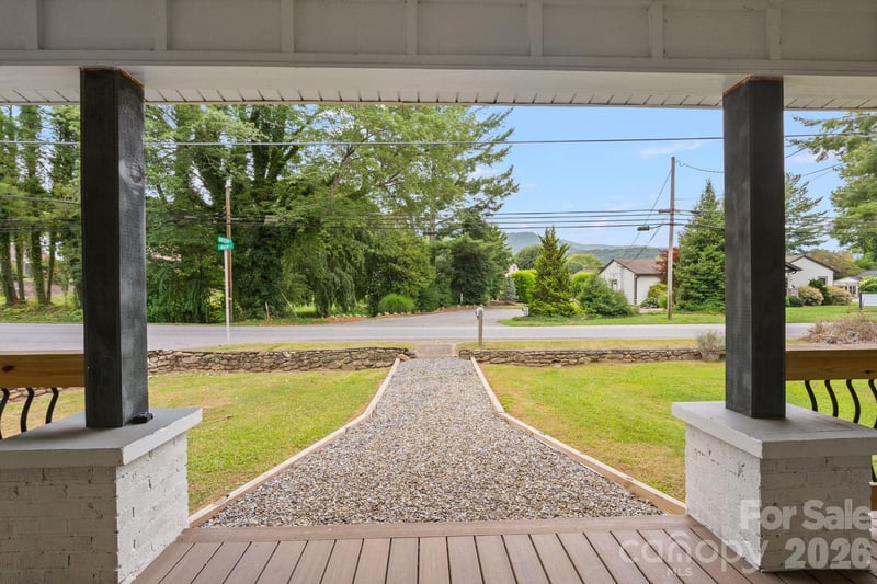 1434 Main St, Waynesville, NC 28786