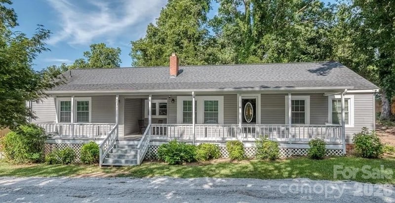 104 Penny St, Lancaster, SC 29720