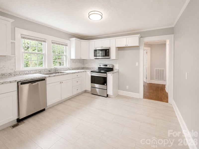 104 Penny St, Lancaster, SC 29720