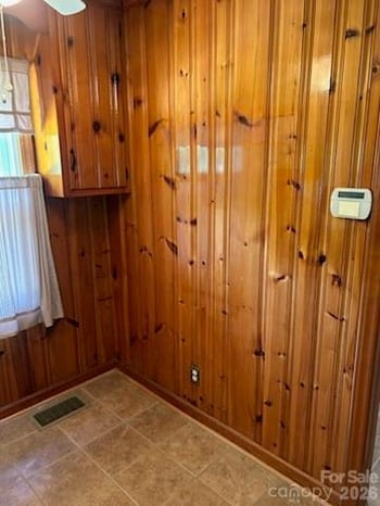1164 Leigh Cir #11, Charlotte, NC 28216