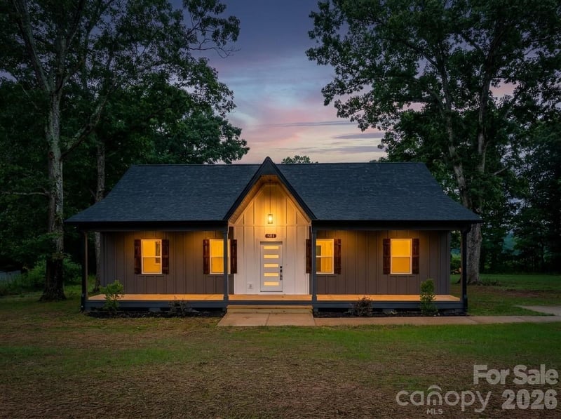 3916 Maiden Rd, Maiden, NC 28650