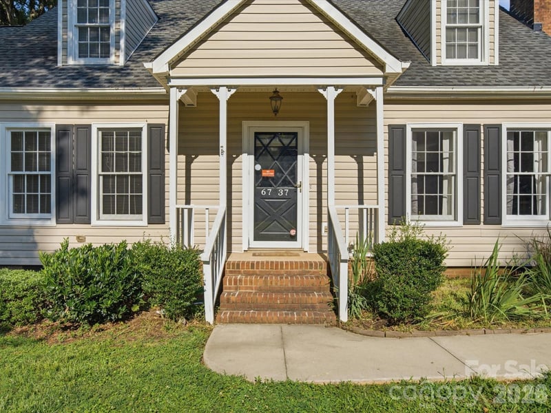 6737 Harrison Rd, Charlotte, NC 28270