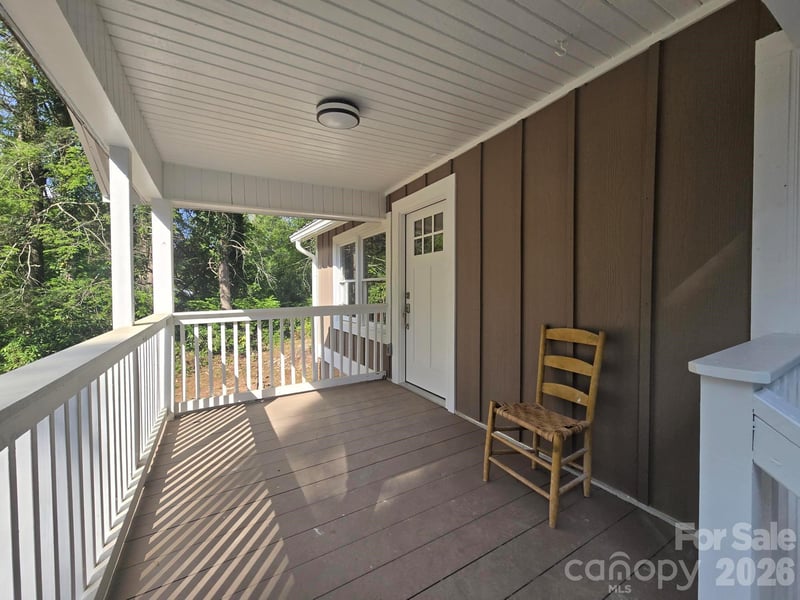 61 Wright Ln, Brevard, NC 28712
