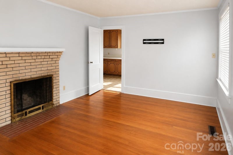 2337 Nc 10 Hw, Newton, NC 28658