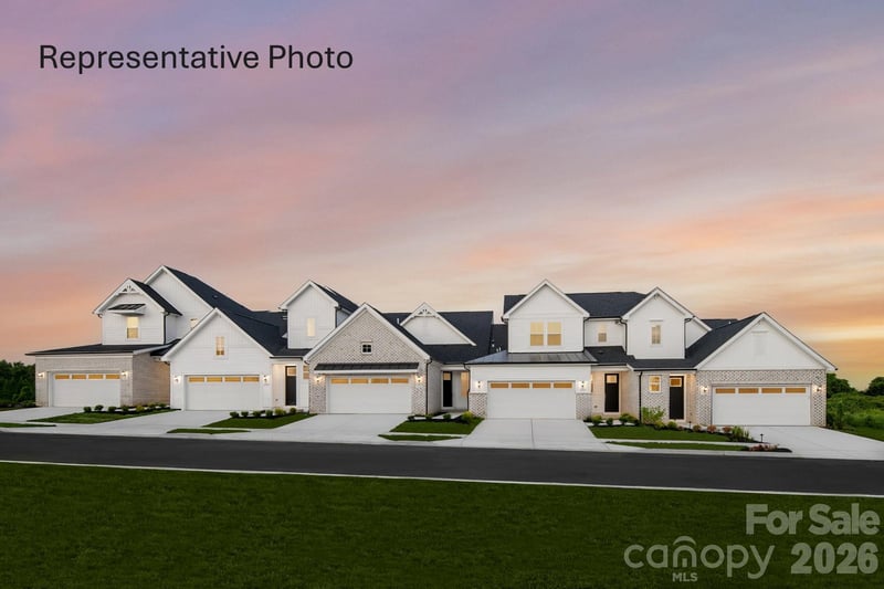 1433 Twin Leaf Rd, Fort Mill, SC 29715