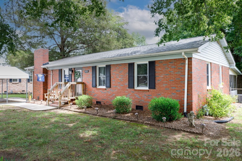 522 Mcdowell Dr, Chester, SC 29706